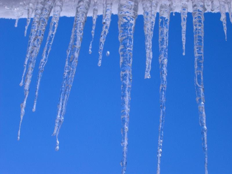Free Stock photo of Row of long icicles | Photoeverywhere