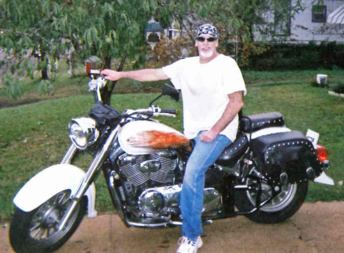 Aryan Brotherhood of Texas general James &ldquo;Skitz&rdquo; Sampsell, in front of a Corsicana halfway house in 2010, was a high-level target in a federal investigation.