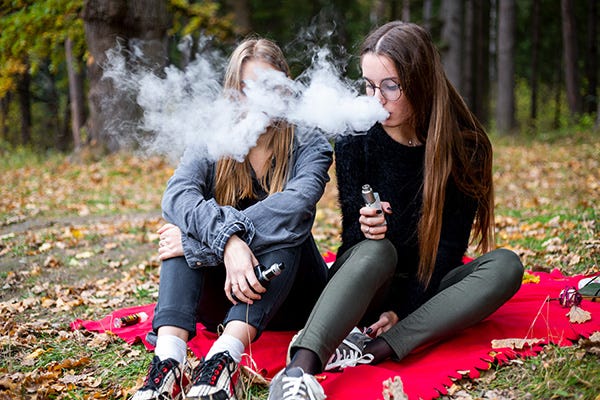 Teens vaping