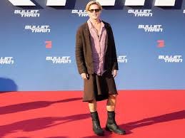 Brad Pitt Wears a Skirt to 'Bullet ...