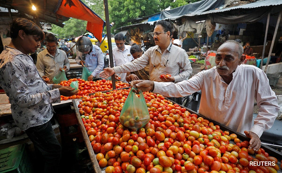 Tomato Price Hike in Delhi: Rates Soar to Rs 70-80/kg Amidst Heatwave