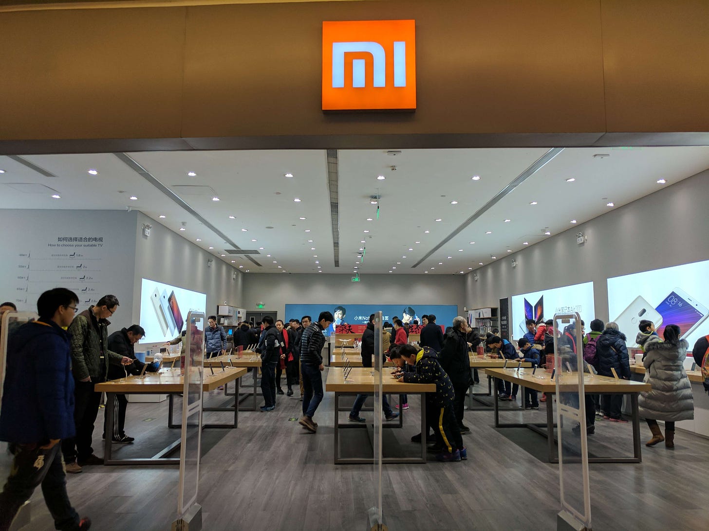 Xiaomi stores in China can give Apple stores around the world a run for their money