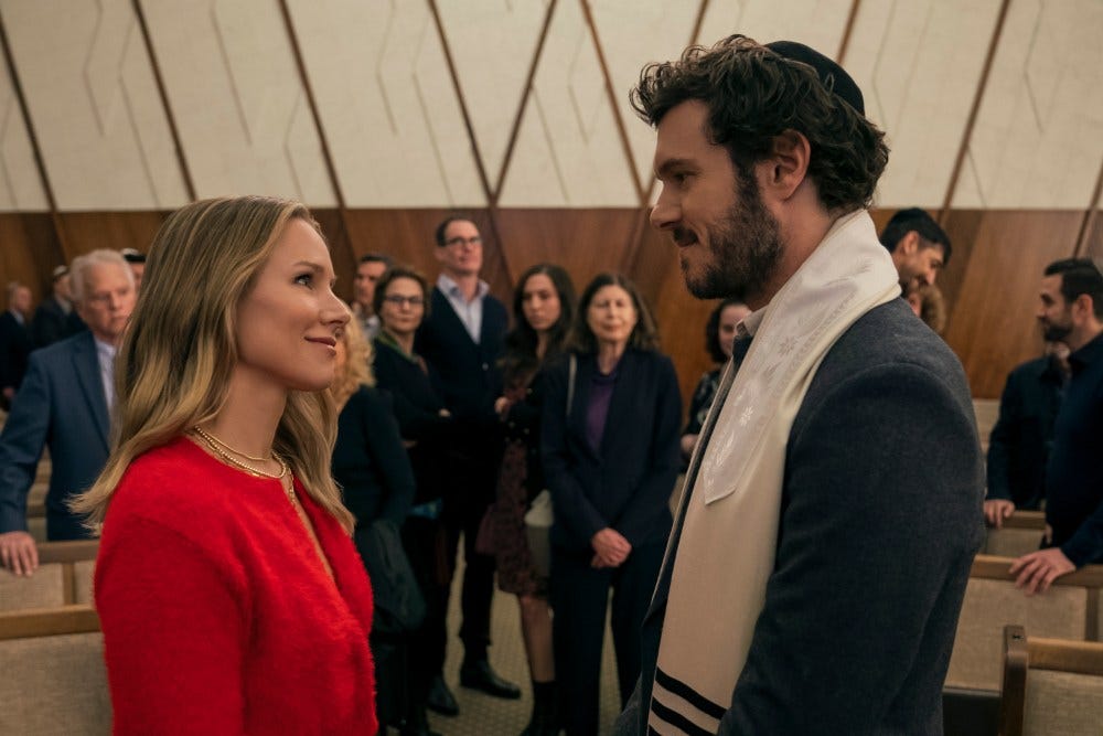 Nobody Wants This. (L to R) Kristen Bell as Joanne, Adam Brody as Noah in episode 102 of Nobody Wants This. Cr. Stefania Rosini/Netflix © 2024