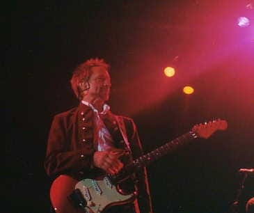 Peter Tork on tour w/ The Monkees 2001