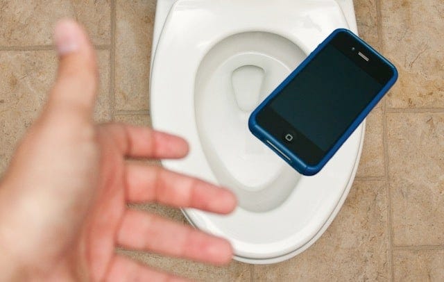 Why everyone should try dropping their phone into a toilet