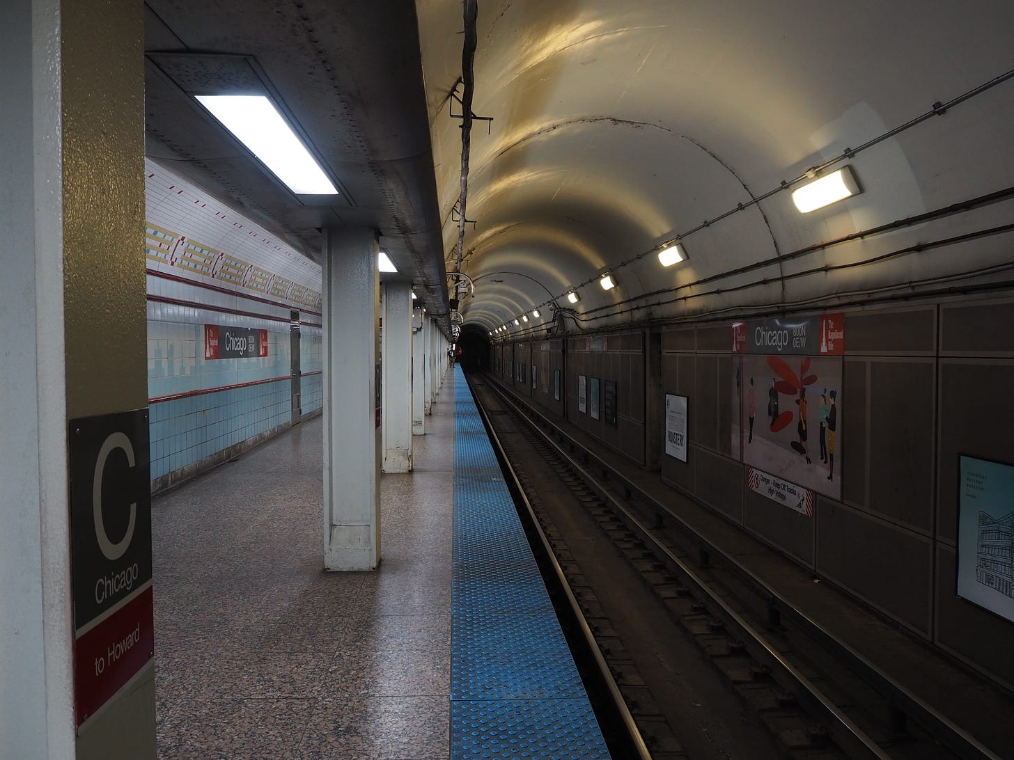 Chicago station (CTA Red Line) - Wikipedia