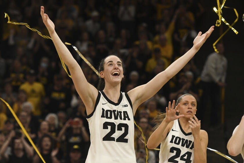 Is Iowa's Caitlin Clark the greatest women's college basketball player  ever? - Chicago Sun-Times