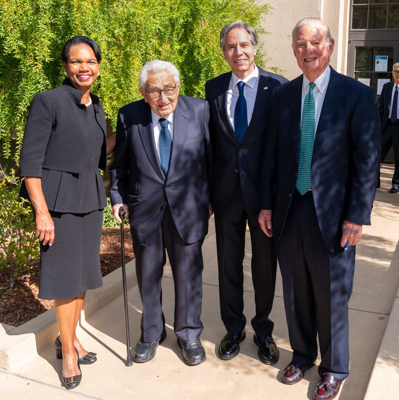 Secretary Antony Blinken على X: "Thank you Secretary @CondoleezzaRice for  bringing us together. I was humbled to join you and my other remarkable  predecessors, Secretary Baker and Secretary Kissinger, in honoring the