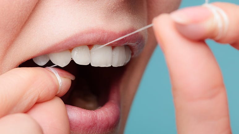 dental floss contain toxic nonstick coating