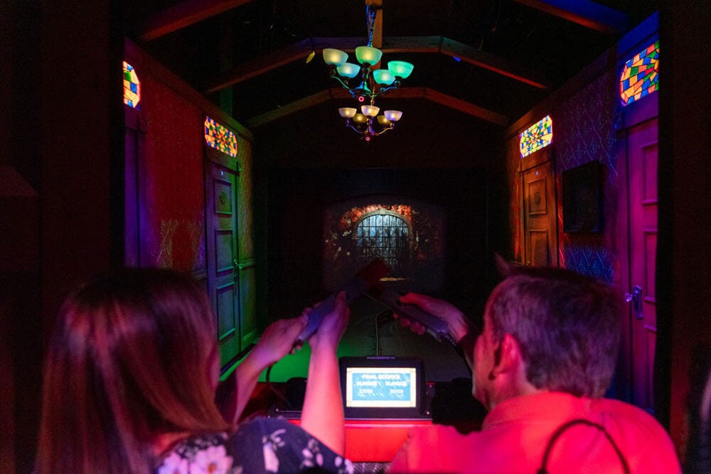 Hallway scene in Haunted Hotel ride at Fuhntown