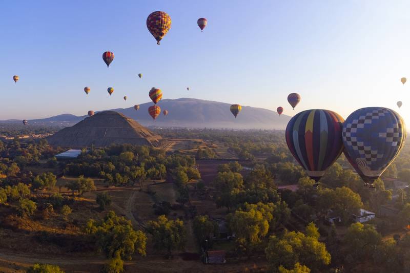 Mexico City. Balloon Sunrise in Teotihuacán. – Adrenaline