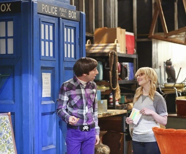 howard dr who box for bernadette on big bang theory 2015