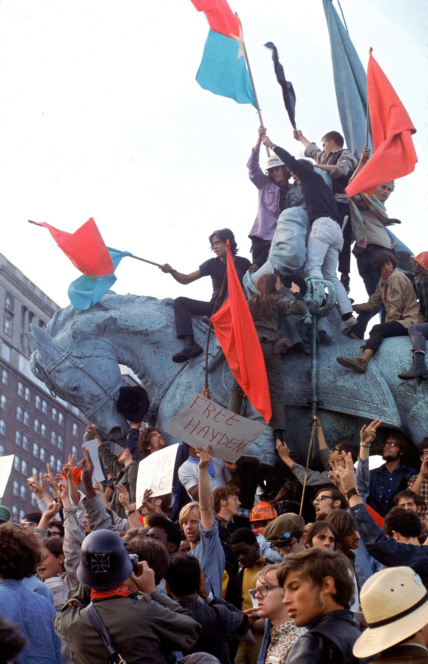 Democratic Convention riots in Chicago, 1968.