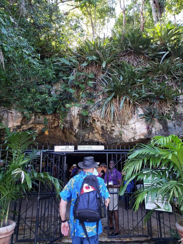 entrance to green grotto caves