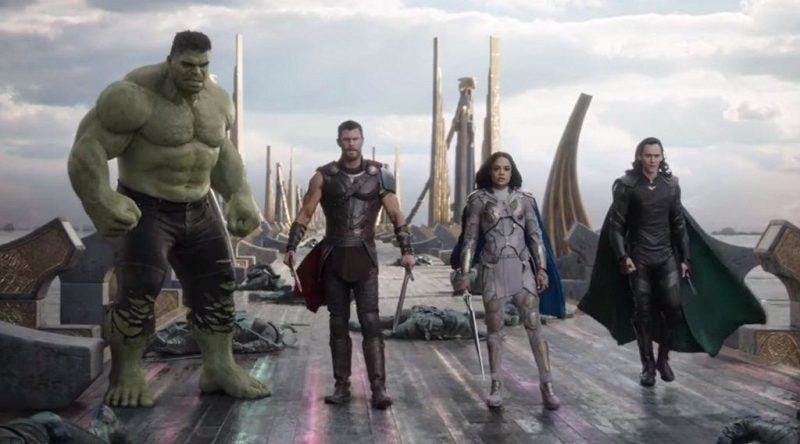 hulk comes for thor ragnarok movie tv tech geeks review