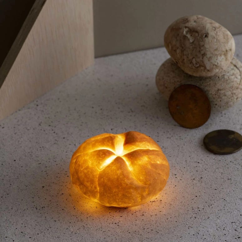 カイザーロール Bread Lamp (電池タイプ）| PAMPSHADE | Yukiko Morita PAMPSHADE Online shop