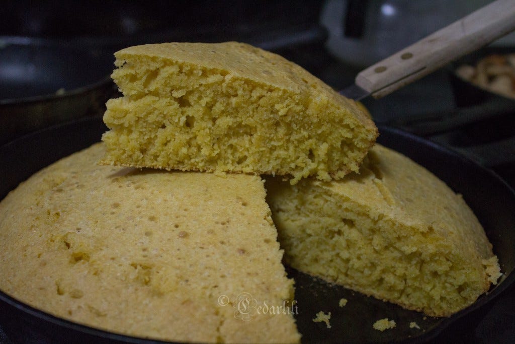 Fresh cornbread