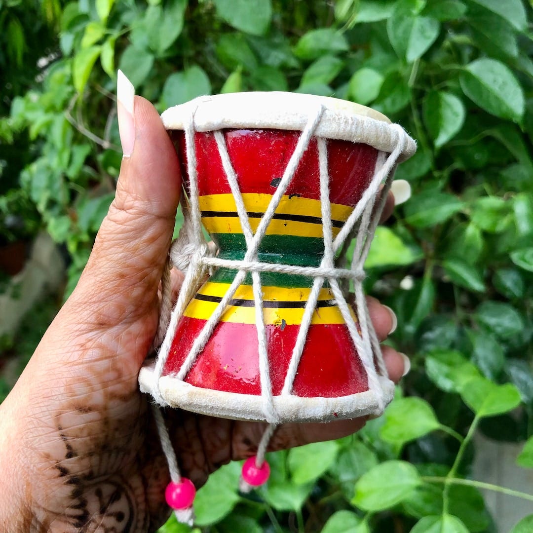 3 Inch Indian Handmade Damroo Damru Percussion Instrument Lord Shiva,  Musical Drum, Toy Drum, Wooden Drum, Painted Drum - Etsy UK