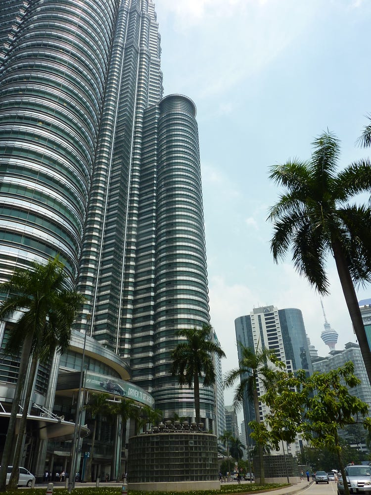 KLCC Petronas Towers - KL