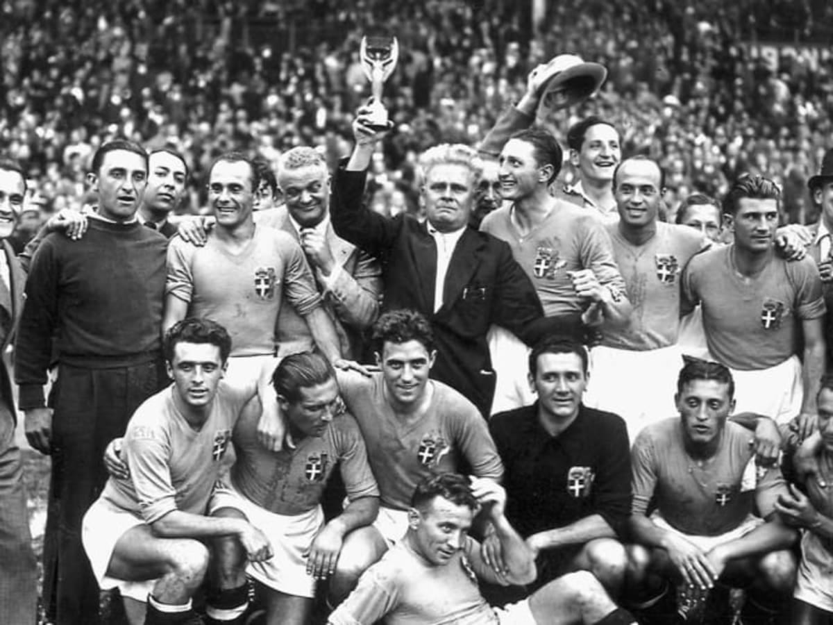 Vittorio Pozzo: Metodo, Mussolini, Meazza & the Difficult Memory of a  Two-Time World Cup Winner - Sports Illustrated