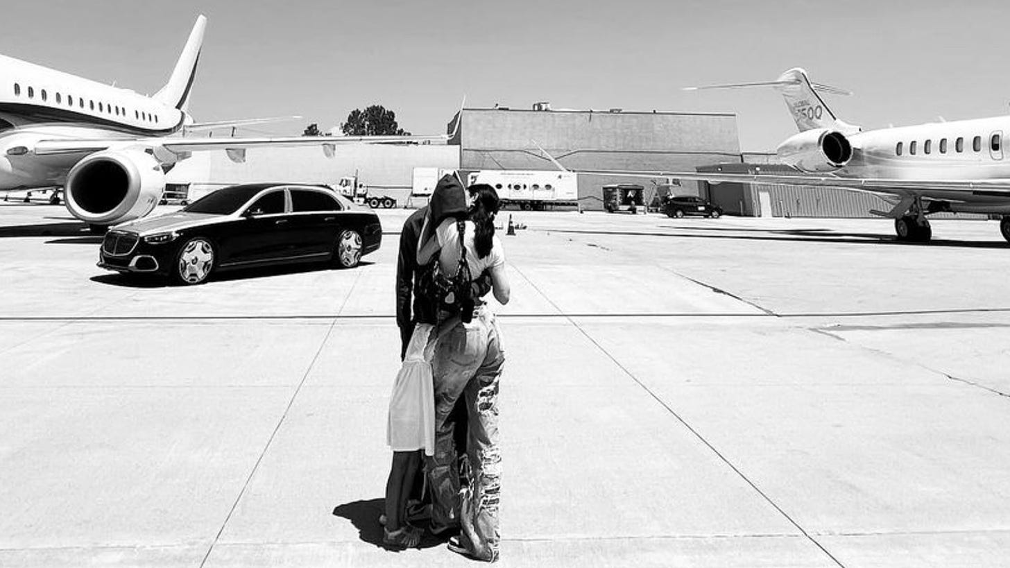Kylie Jenner and Travis Scott Face Backlash Over Matching Private Jets |  Glamour UK