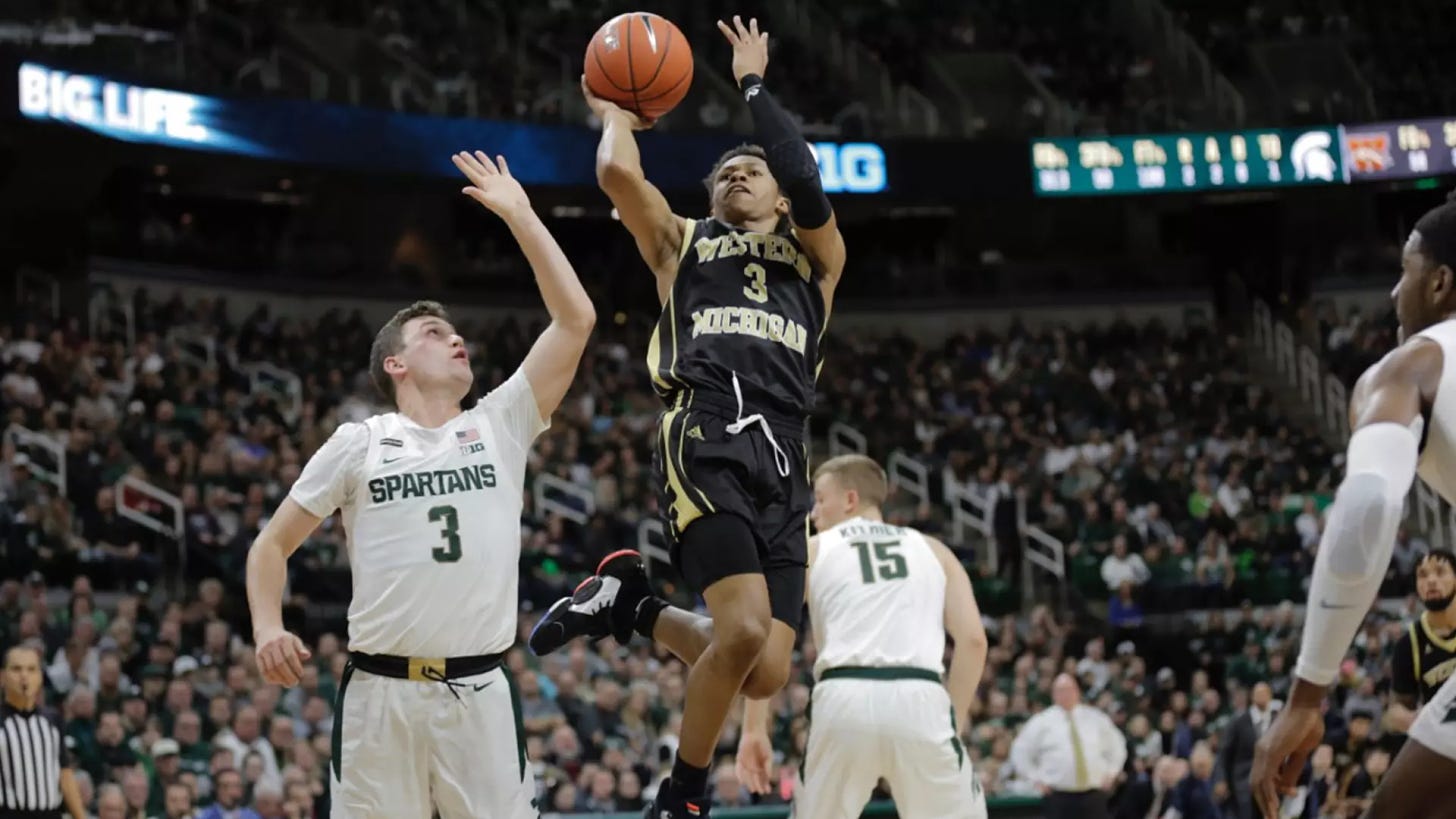 B. Artis White - Men's Basketball - Western Michigan University Athletics