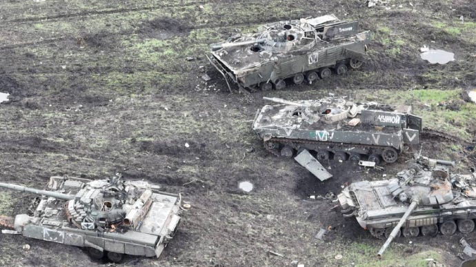 Ukrainian Armed Forces post photo of destroyed Russian tanks near Vuhledar