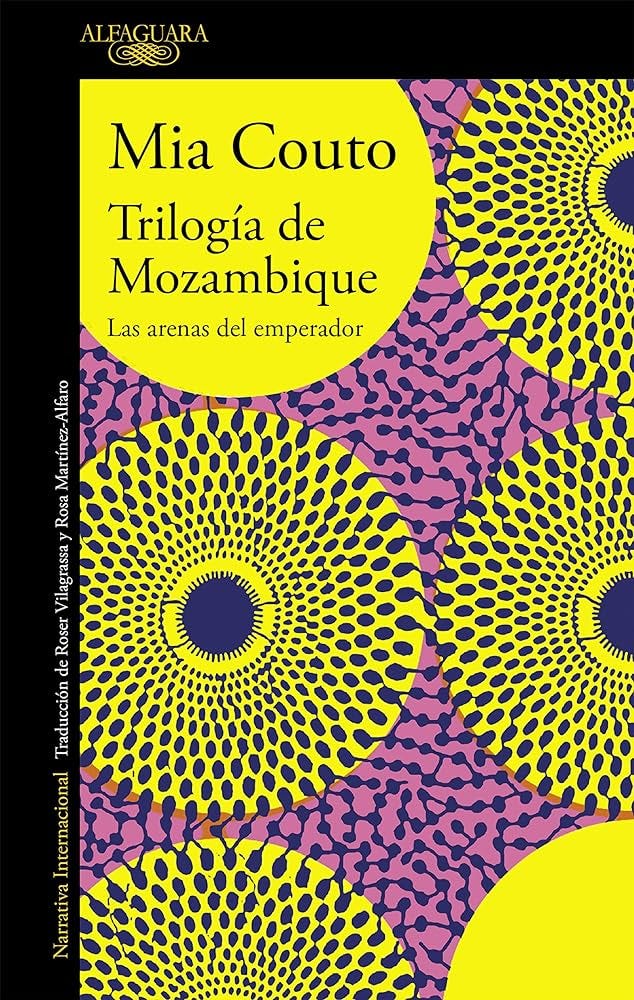 Trilogía de Mozambique (Literaturas) : Couto, Mia, Martínez Alfaro, Rosa,  Vilagrassa Sentís, Roser: Amazon.es: Libros