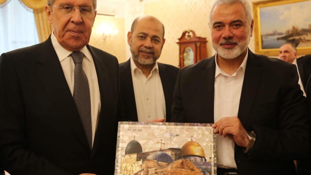 Hamas delegation lands in Moscow for official talks