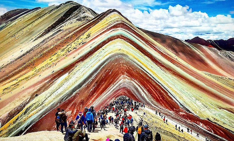 File:Vinincunca - Montaña arcoiris.jpg File:Vinincunca - Montaña arcoiris.jpg