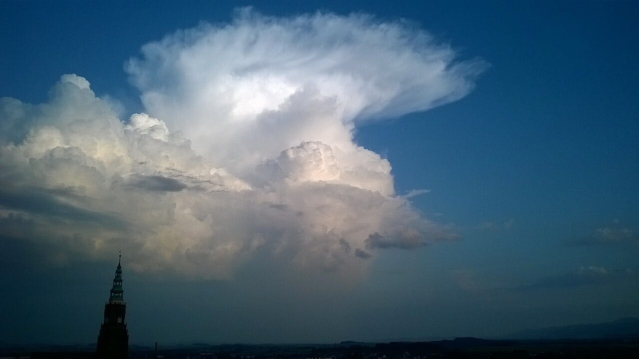 View of a cumulonimbus capillatus cloud.