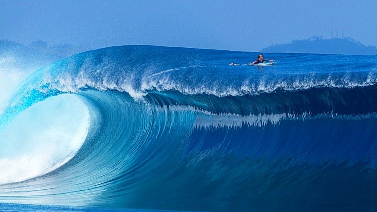 BIG WAVE SURFING COMPILATION 2020 - YouTube