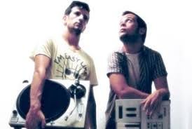 Bruni & Danielle · Artist Profile