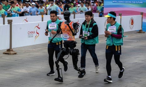 A humanoid robot competes in the half-marathon