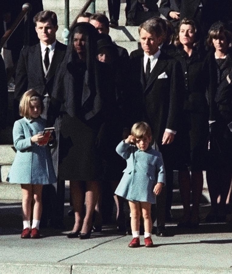 Off Beat: Secret Service agent recalls story behind famous photo - The  Columbian