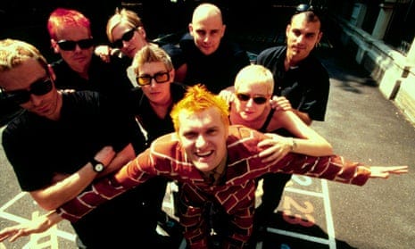 Chumbawamba in 1998