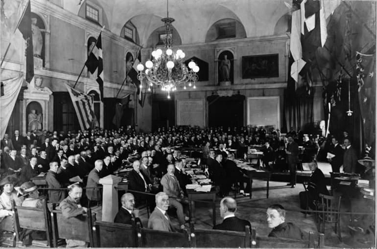 The Genoa Conference of 1922 and its significance for the USSR