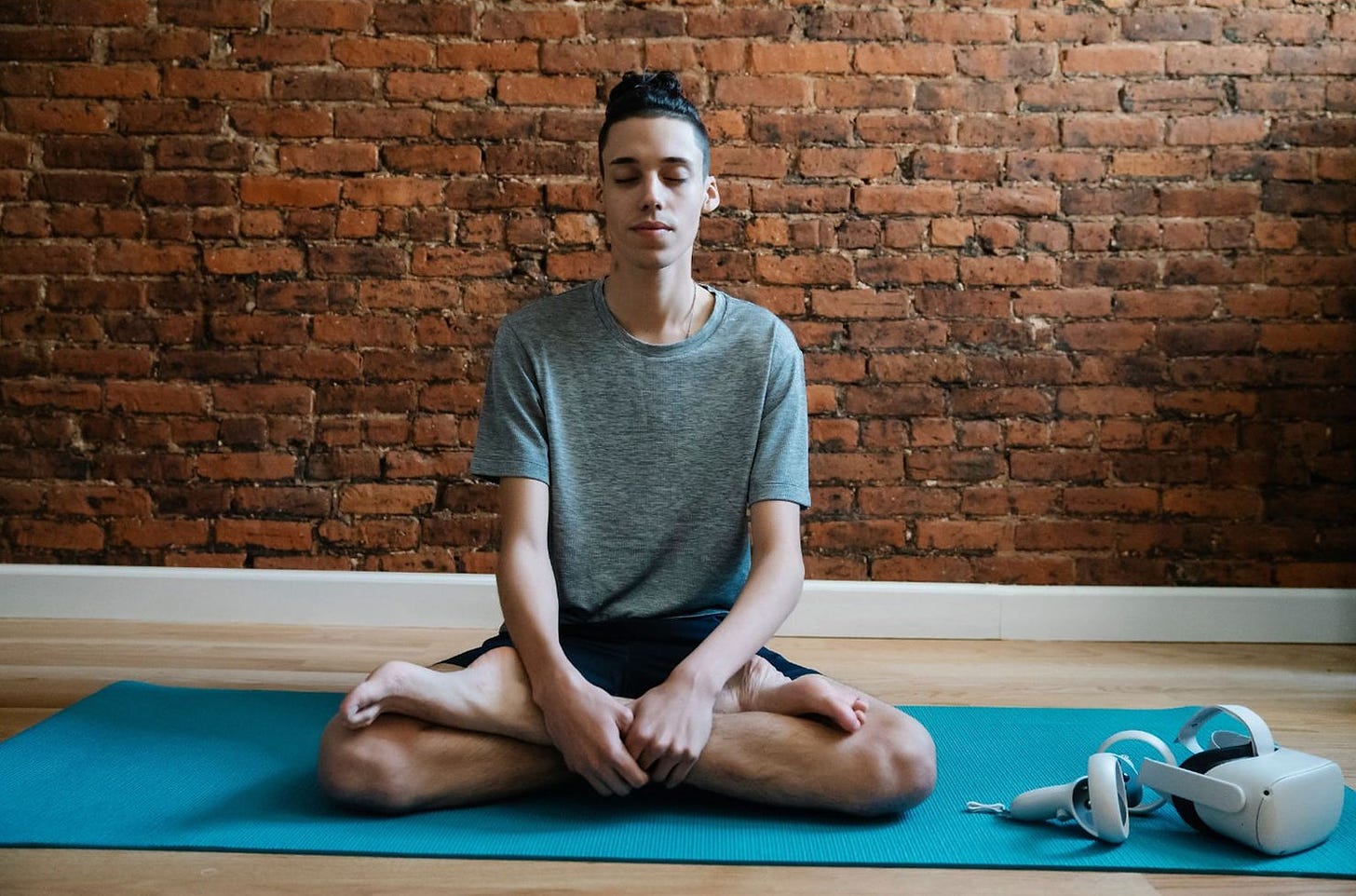 Posture matters when we want to stay awake during meditation
