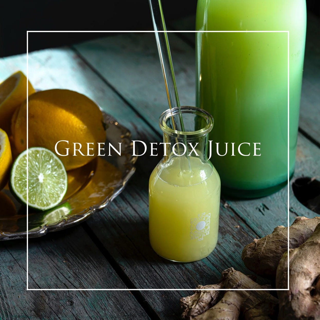 May be an image of algae, drink and text that says 'GREEN DETOX JUICE'