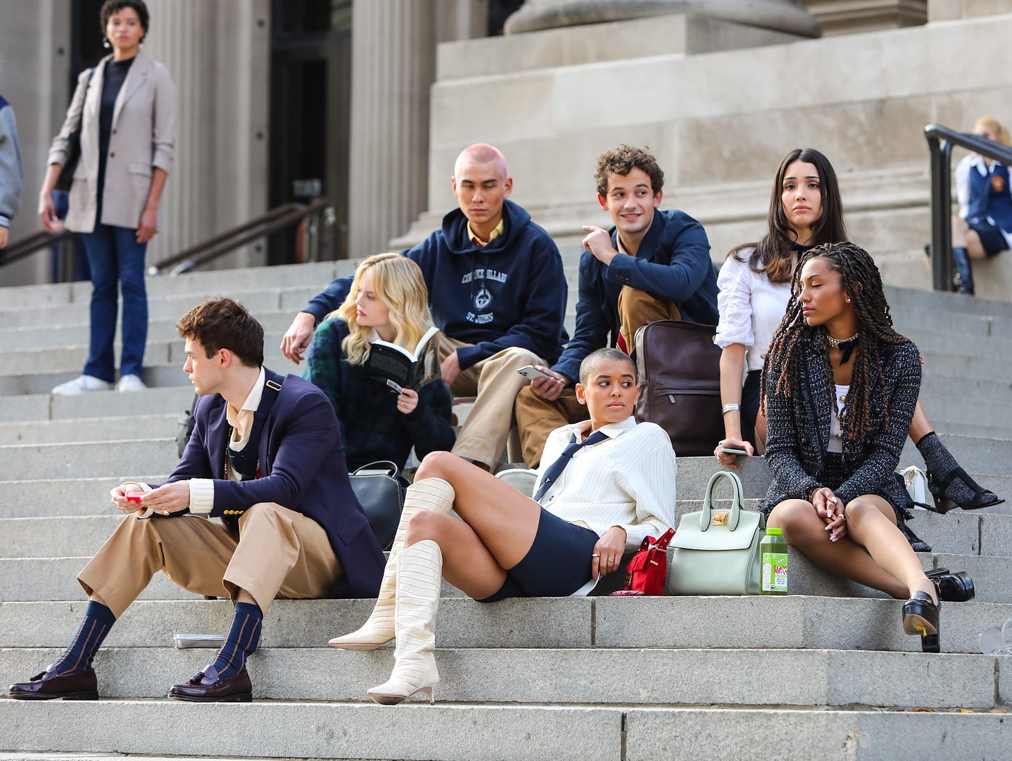 Gossip Girl” Reboot: New Cast, New Characters, and Everything We Know So  Far | Teen Vogue