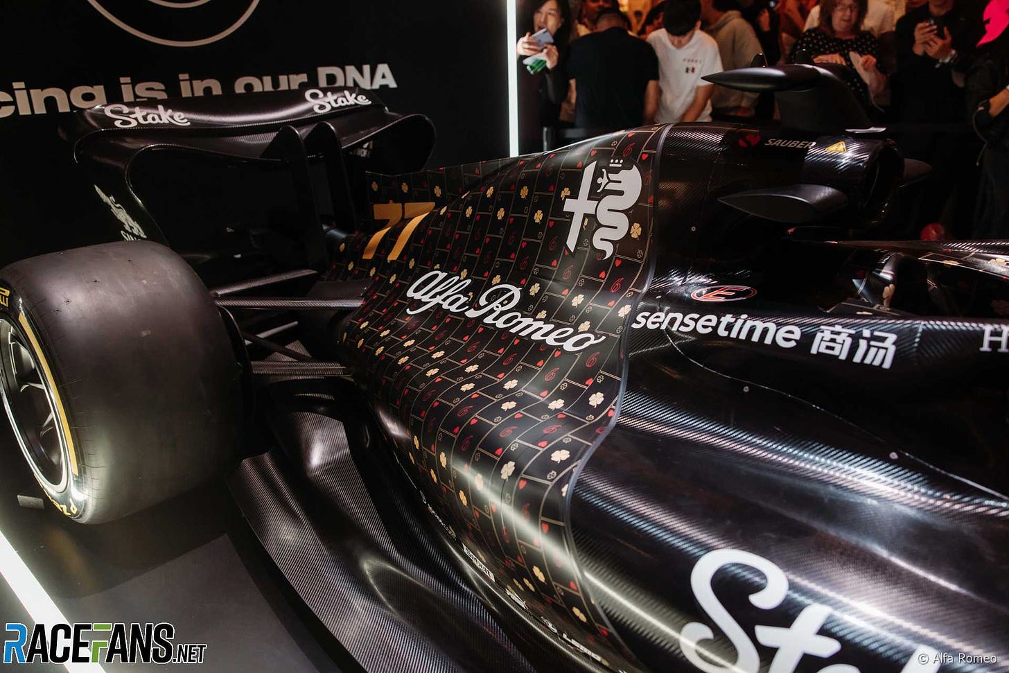 Alfa Romeo reveal all-black livery for Las Vegas Grand Prix · F1 · RaceFans
