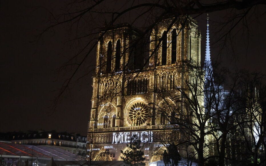 Notre-Dame de Paris : les images les plus fortes de la cérémonie de  réouverture de la cathédrale - Le Parisien