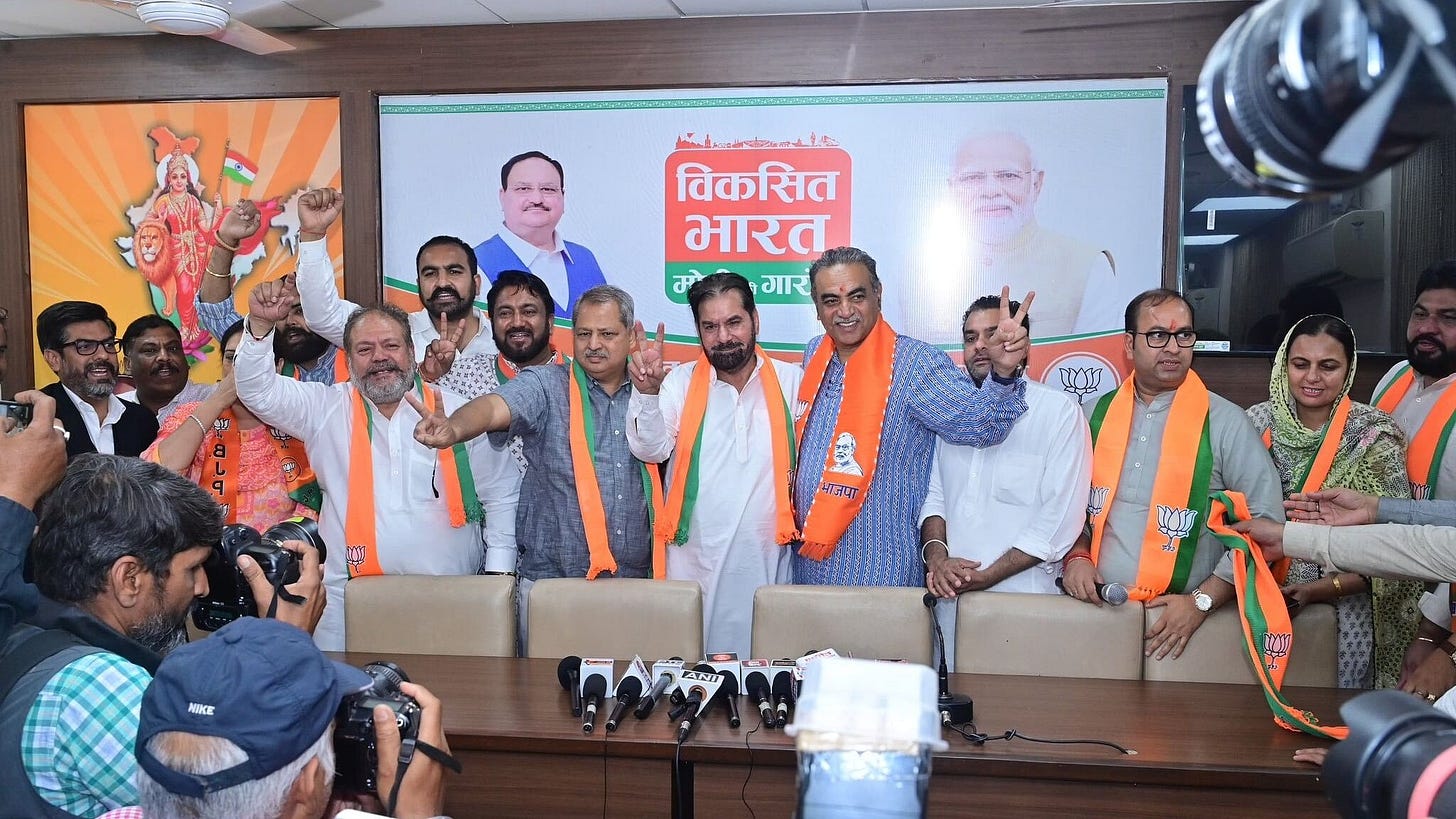 <div class="paragraphs"><p>Subhash Chawla along with his son Sumit joined the BJP on Wednesday in Chandigarh.&nbsp;</p></div>