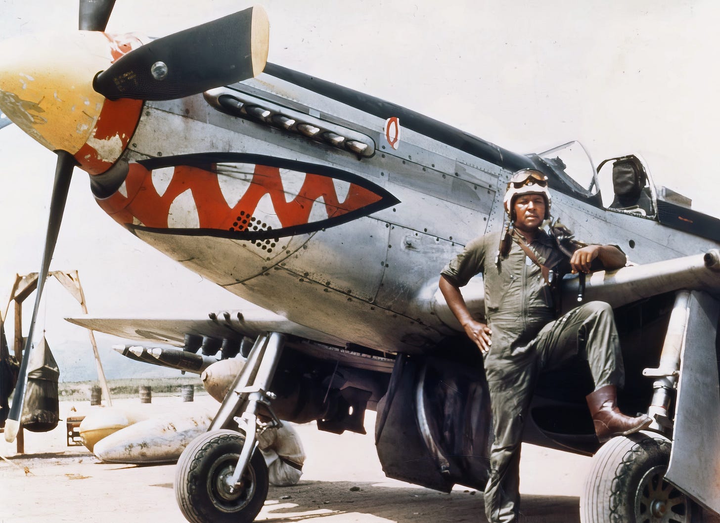Dronescapes on X: "The Wolf Pack. Chappie James And Robin Olds, the Men  Behind Operation Bolo VIDEO ➤➤ https://t.co/ENDBKF8yUK #VeteransDay  #RobinOlds #ChappieJames #Vietnam #Vietnamwar #Veterans #F4Phantom  #aviation #aviationdaily https://t.co ...