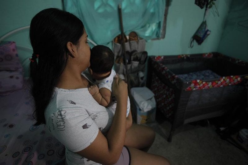 El embarazo adolescente destapa una crisis "social gravísima" en Panamá