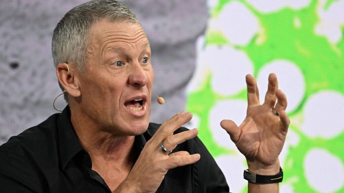 Ciclismo, Lance Armstrong: "Anche i miei rivali hanno imbrogliato e alcuni  di loro sono morti"