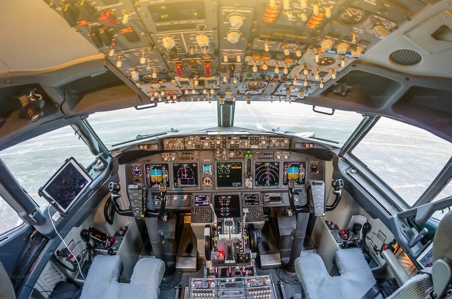 500+ Best Aviation Pictures [HD] | Download Free Images on Unsplash
