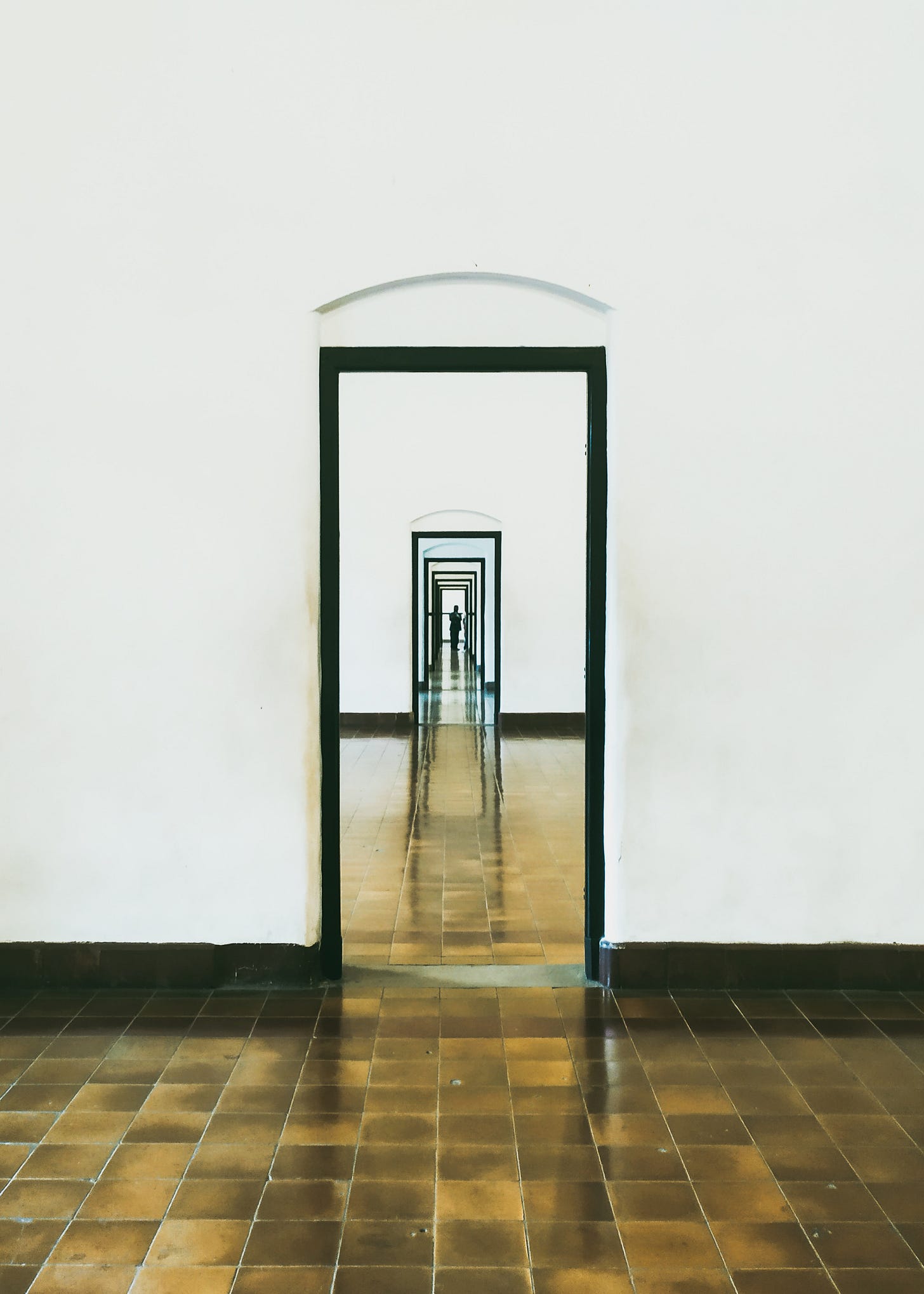 museum doorways, by Visual Karsa via Unsplash