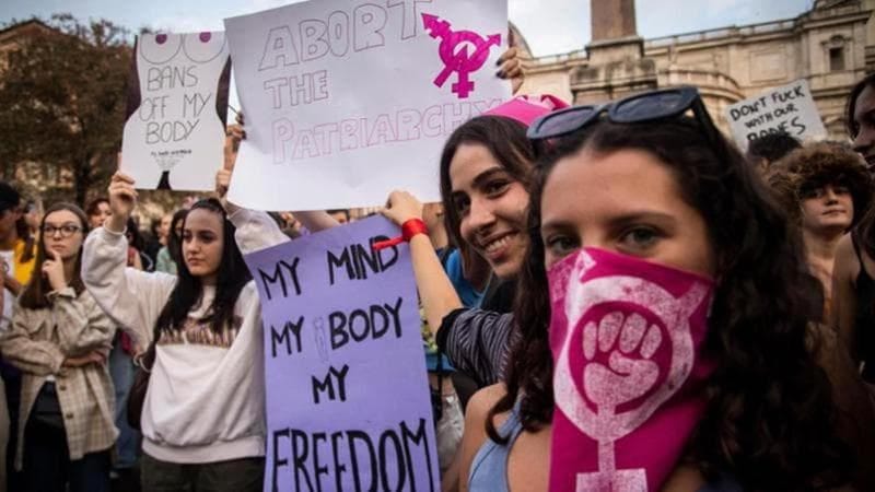 Giornata contro la violenza sulle donne: perché è il 25 novembre - la  Repubblica