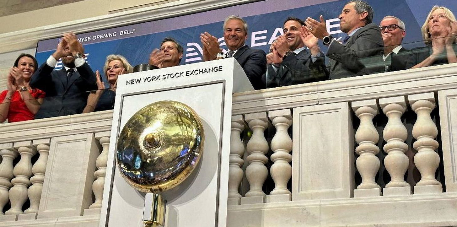 Confident' start: Gary Vogel and Eagle Bulk ring NYSE's opening bell |  TradeWinds